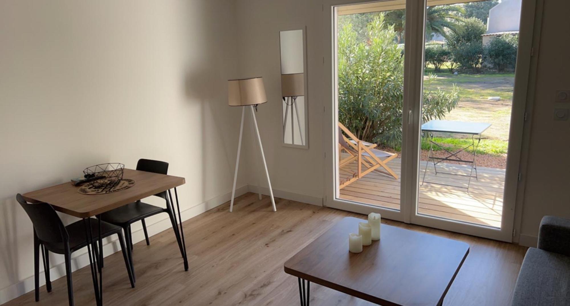 Fiori Di Cala Rossa Residence Hoteliere Lecci Luaran gambar