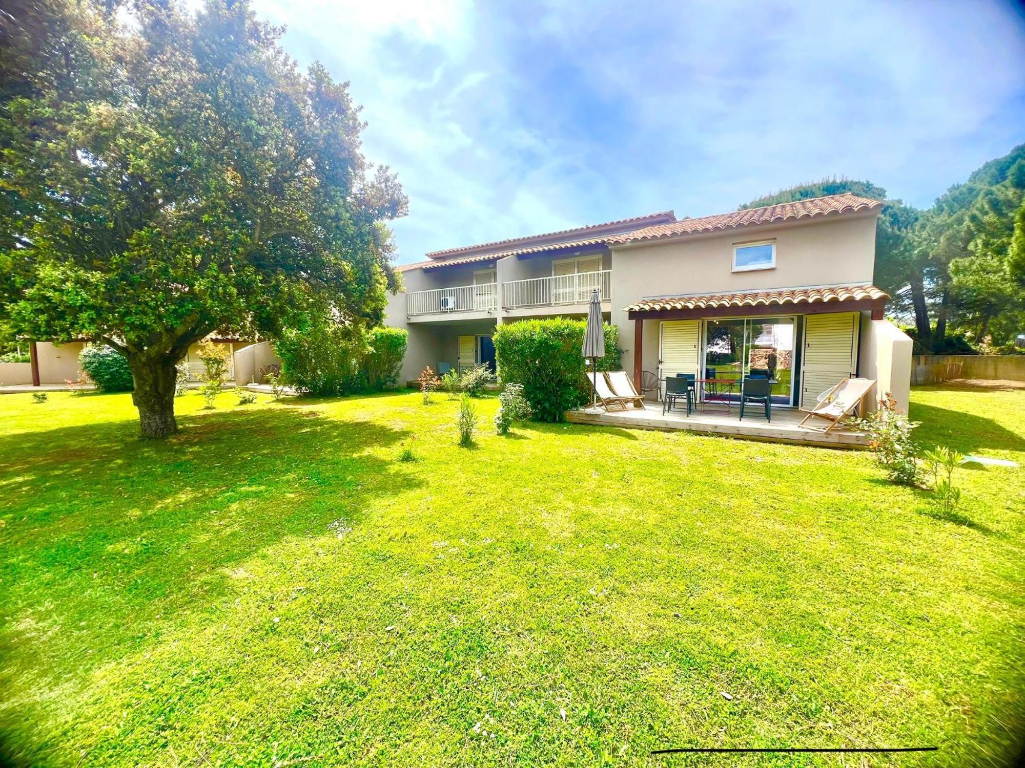 Fiori Di Cala Rossa Residence Hoteliere Lecci Luaran gambar