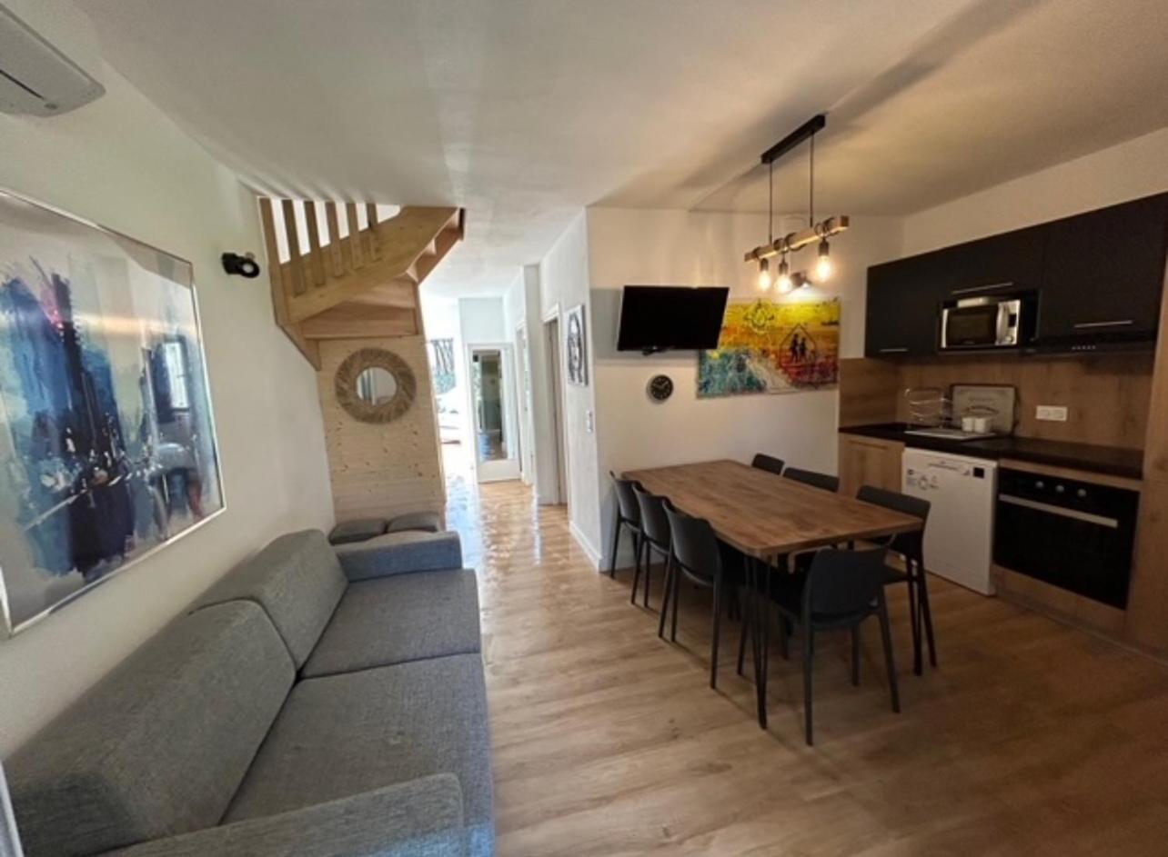 Fiori Di Cala Rossa Residence Hoteliere Lecci Luaran gambar